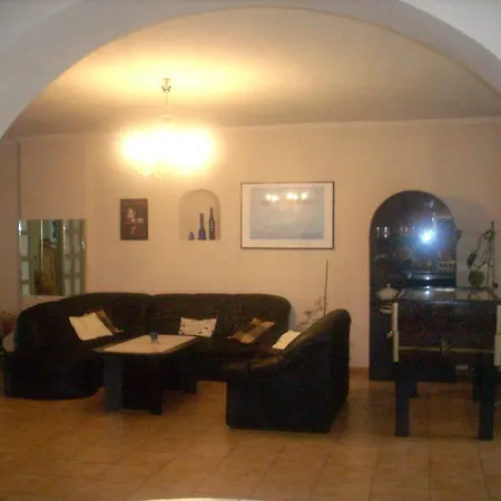 Mekcsey Apartmanhaz 에게르